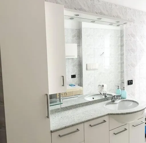 Apartamento Airport+train Station+center Cozy City Loft Bérgamo