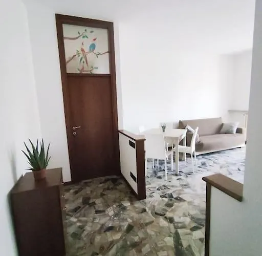 Apartment Airport+train Station+center Cozy City Loft *