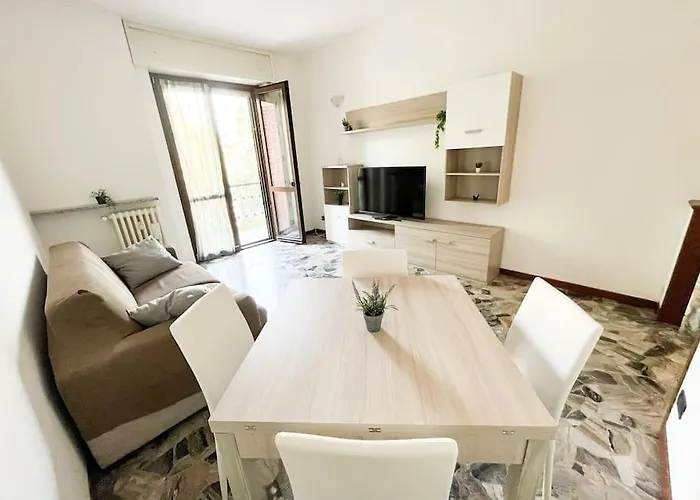 Apartamento Airport+train Station+center Cozy City Loft *